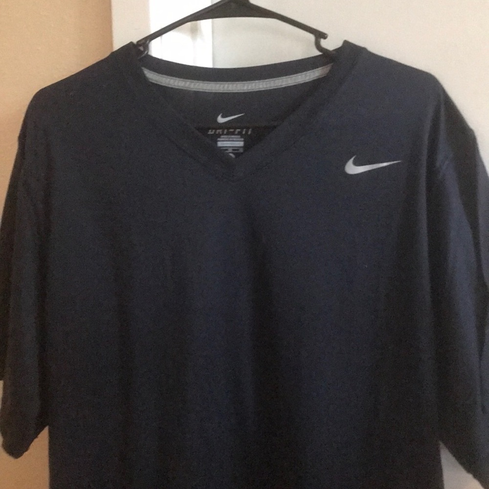Men’s Dri-Fit V-neck Shirt